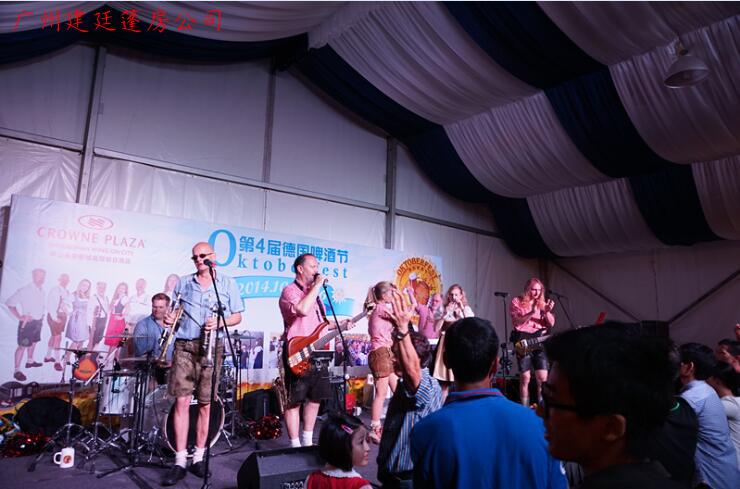 世界上最大单体篷房现身慕尼黑啤酒节